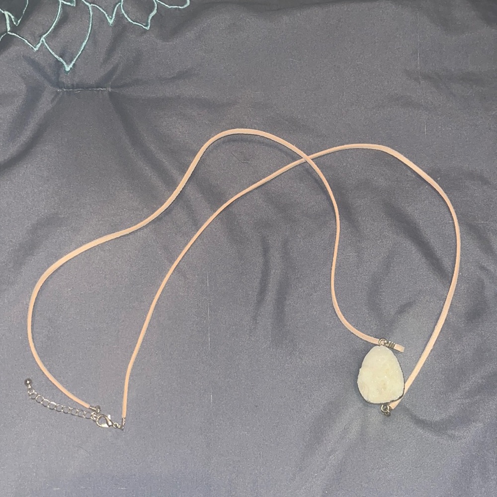 Coral leather necklace